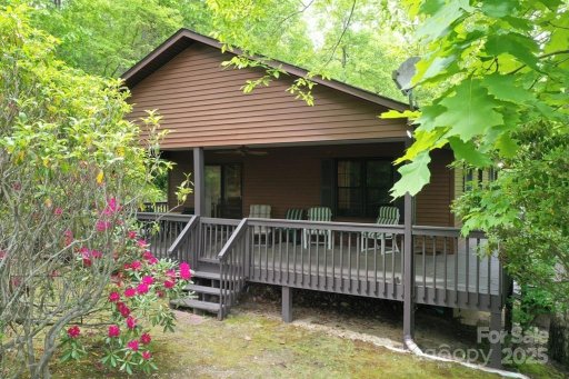 100 Hemlock Trail