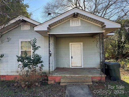 325 Laurens Street