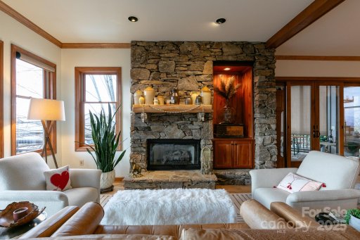61 Spring Rock Road A/4
