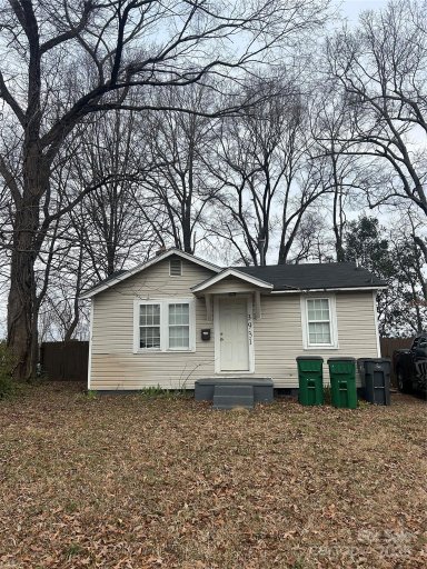 3931 Bearwood Avenue