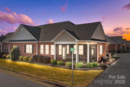 8466 Benton Court