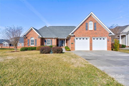 104 Plantation Court