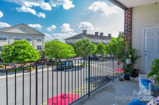 5380 Village Drive 203