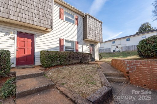 7929 Shady Oak Trail