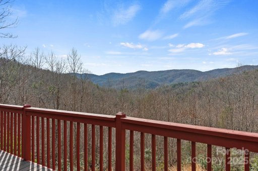 1610 Deer Run