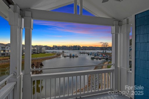 1015 Southwest Drive