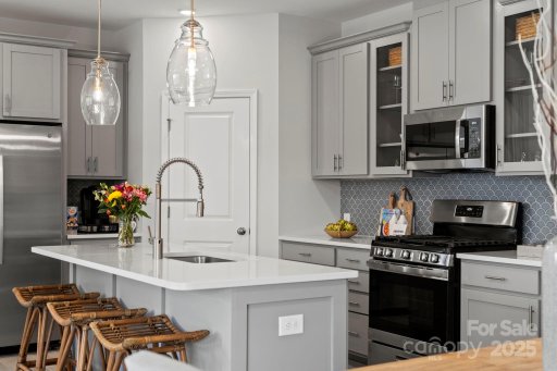 14061 Lake Home Lane