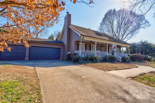 210 Keltic Meadows Drive