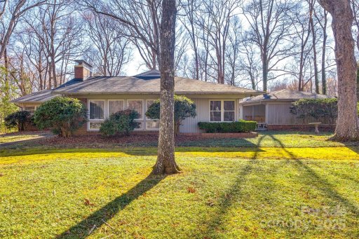 4500 Town And Country Drive 18