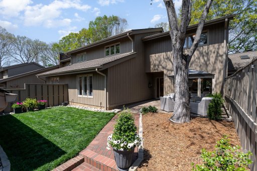 5306 Wingedfoot Road