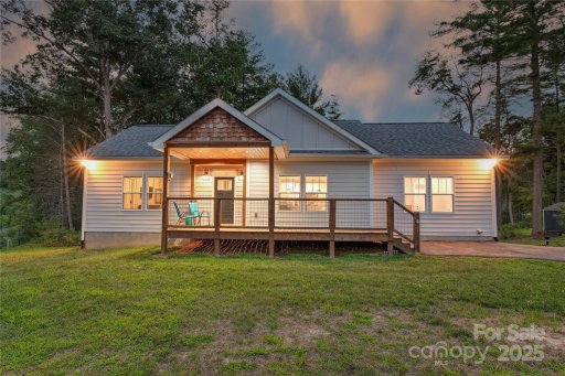 122 Cascade Ridge Road