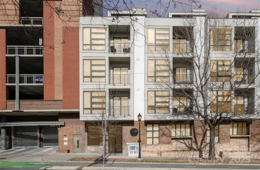 525 E Sixth Street 208