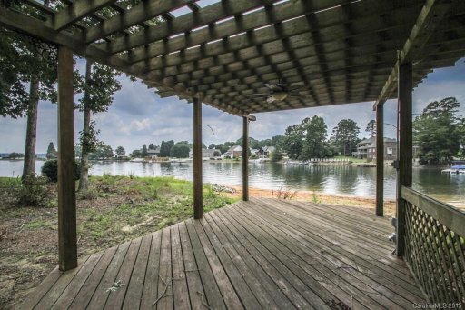 8096 Waterford Drive