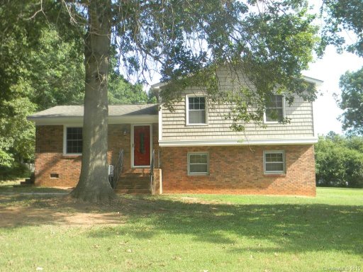 4704 Springview Lane