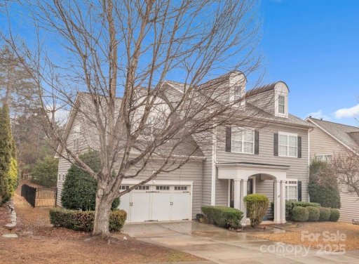 944 Treasure Court