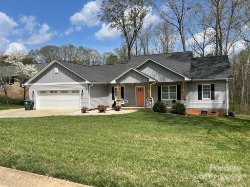 2222 Evergreen Drive