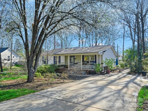 1906 Overhill Drive