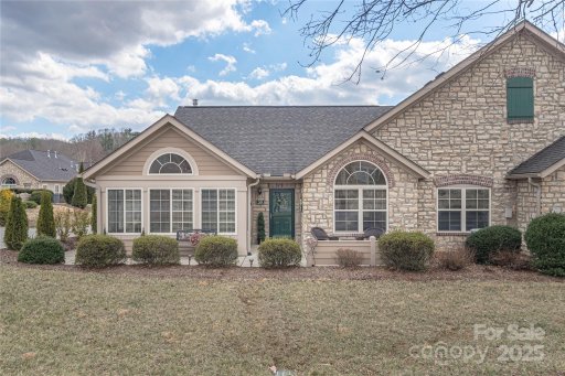 39 Mountain Meadow Circle