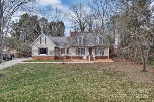 2201 Holly Lane