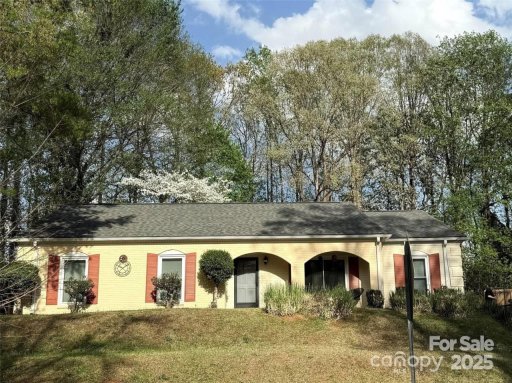 6721 Old Post Road