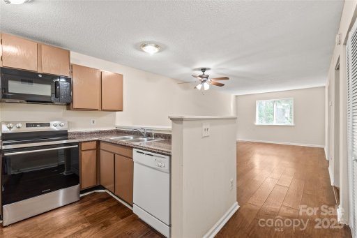 1606 Eagles Place J101