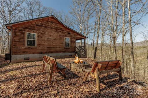261 Holley Mountain Top Road