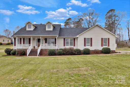 207 Silver Creek Lane