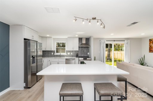 9105 Touchstone Lane