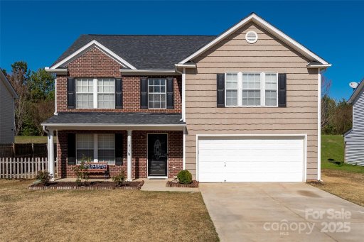 1017 Village Green Lane