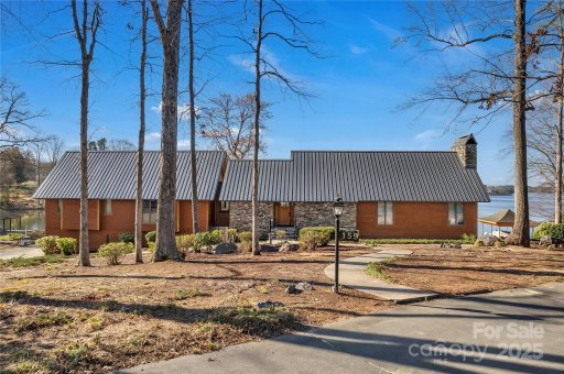 159 Quail Hollow Drive