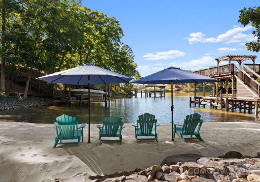 18420 Rosapenny Road