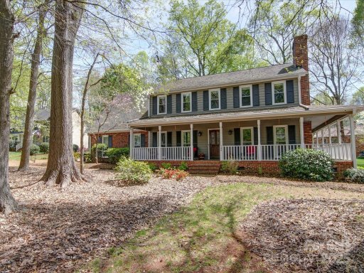 940 Brittany Court 23