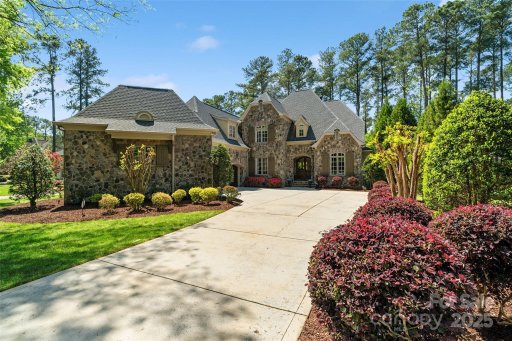 9011 Pine Laurel Drive