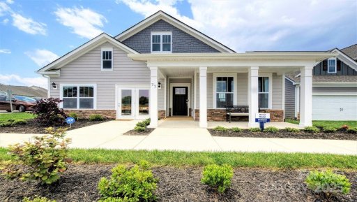 51 Silverthorne Court