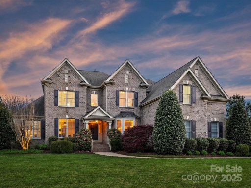 516 White Tail Terrace