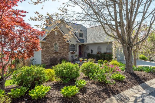 59 Carriage Highlands Court