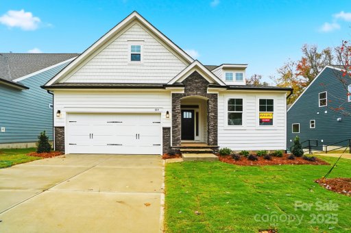 104 S Inneswood Lane
