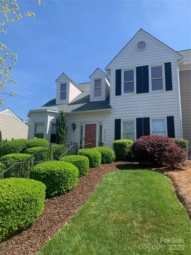 2516 Middlebridge Lane