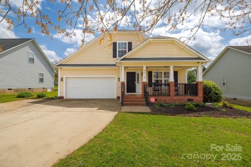 5015 Drake Pond Lane