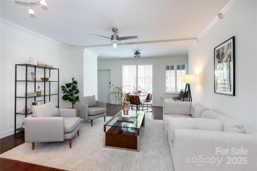 300 W 5th Street 136