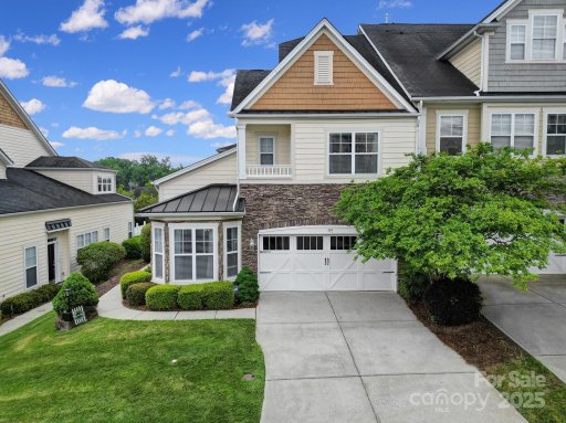 314 Wave Crest Drive