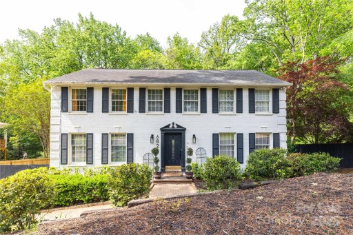 6826 Rollingridge Drive