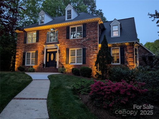 3804 Bellingham Lane
