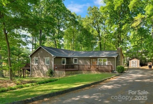 110 Lakeland Road 19