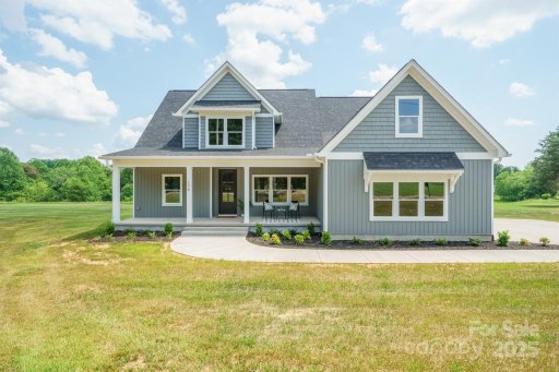 175 Lone Pine Road