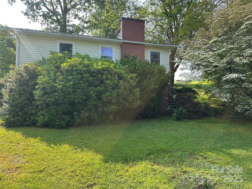 180 White Dogwood Lane