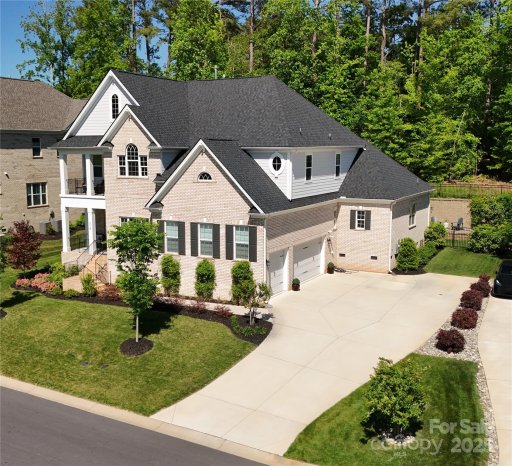 218 Turtleback Ridge