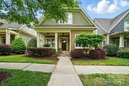 15714 Laurel Oak Crescent