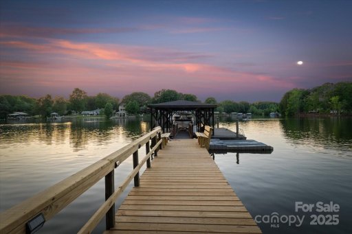 230 Shady Cove Road