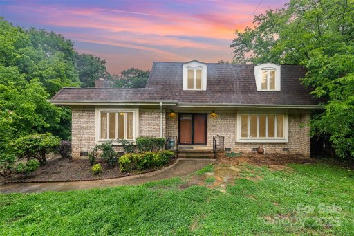 9139 Robert Frost Lane